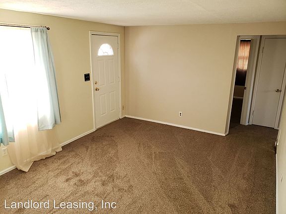 2nd image of 3055 Wilson St