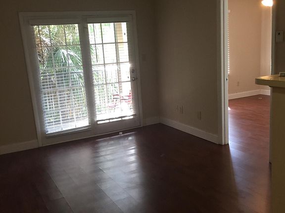 5th image of 199 Afton Sq Unit 310