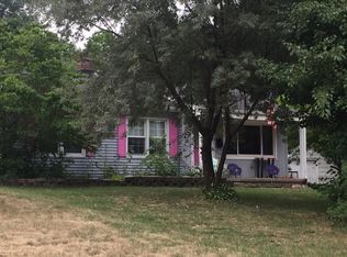 660 Kendalwood St NE, Grand Rapids, MI 49505