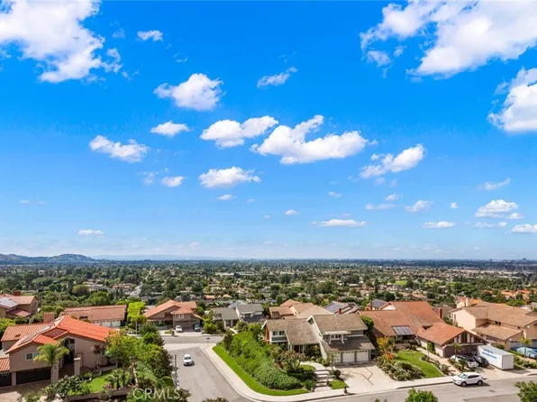 2282 N Rockridge Pl, Orange, CA 92867