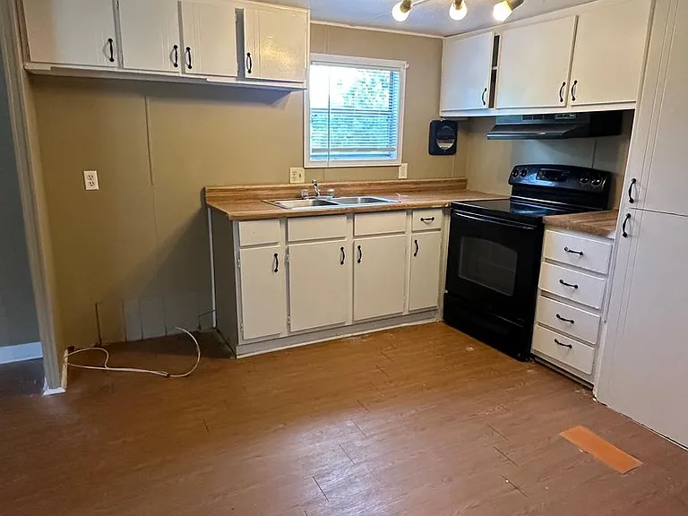 3930 Mark Lake Rd — Photo 5