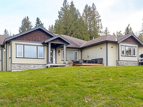 2nd image of 10115 Chemainus Rd