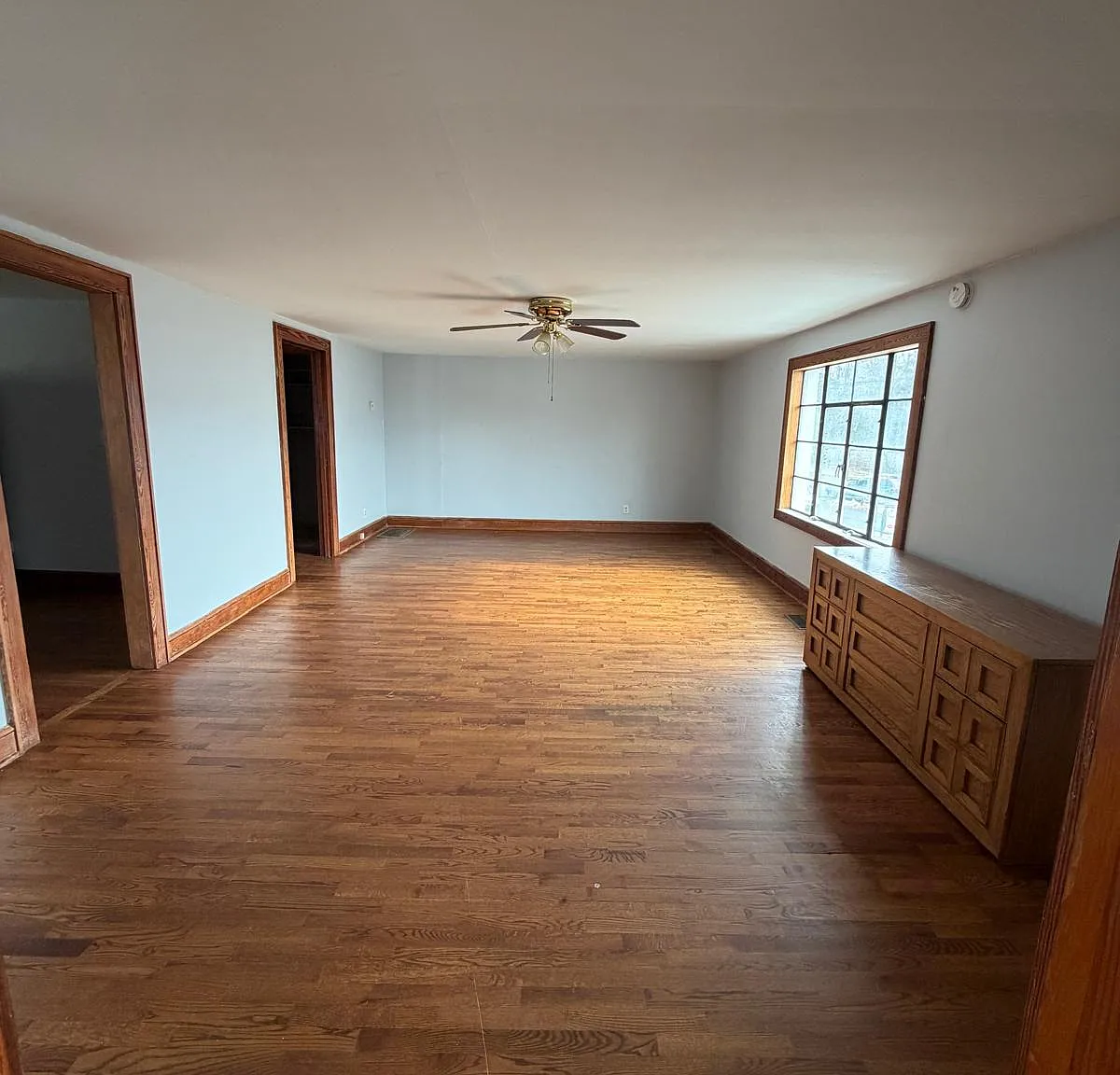 2 bed, 1.5 bath, 1200 sqft, $1,095 — Photo 1