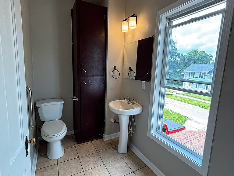 322 Johnson St #322 — Photo 8