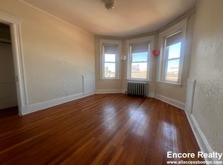 1209 Boylston St APT 1B, Boston, MA 02215