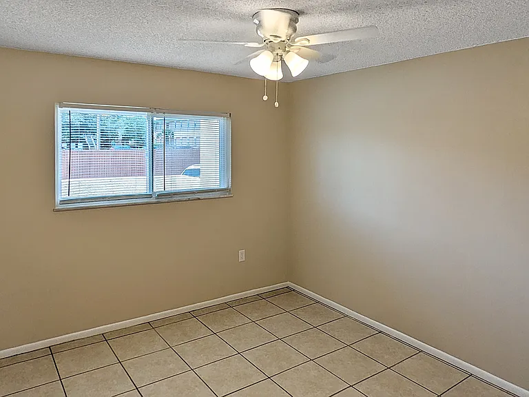 1000 Lake Of The Woods Blvd #C103 — Photo 12