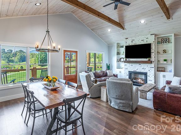 3rd image of 100 Kinloch Ln