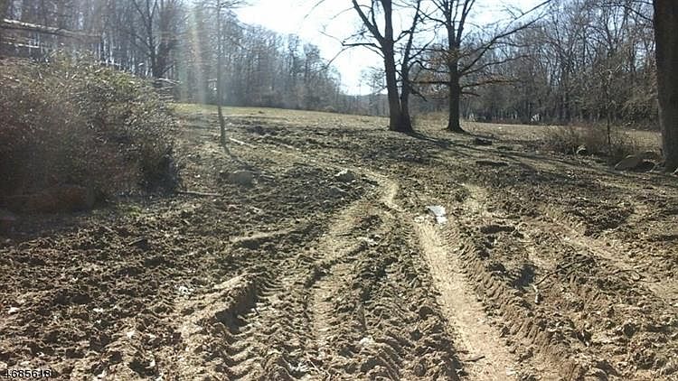 1st image of 111 Farmersville Rd