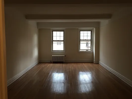 Rented by Daniel Miranda, LREB | media 4