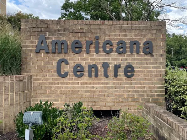 122 Monroe St APT 302, Rockville, MD 20850