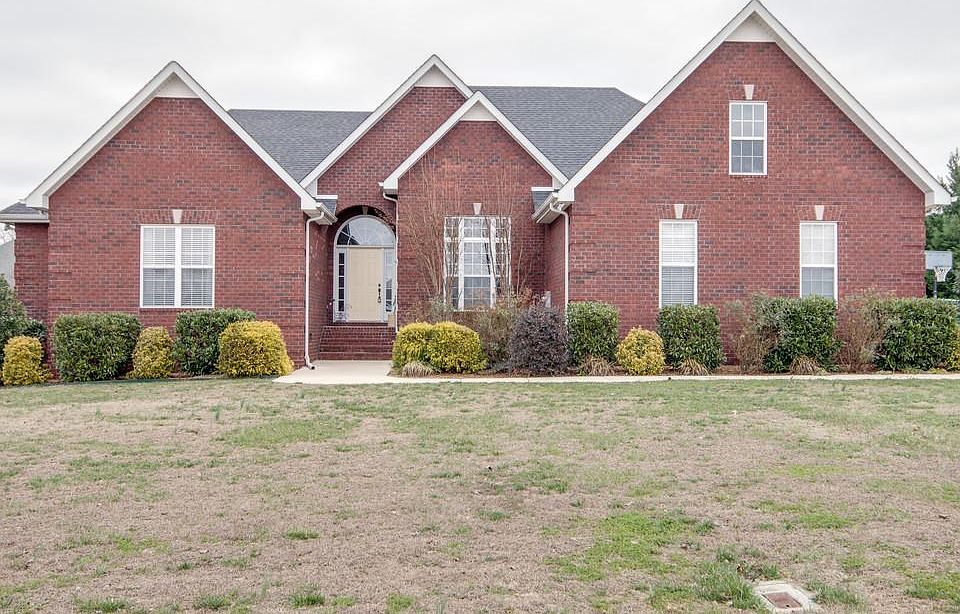 1st image of 80 Bryan Dr