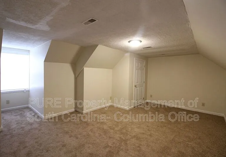 403 Charwood Ln — Photo 52