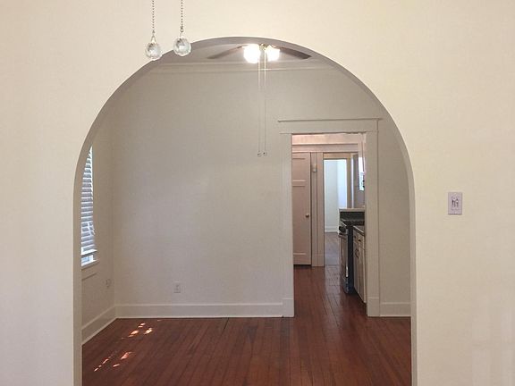 5th image of 3633 Camp St