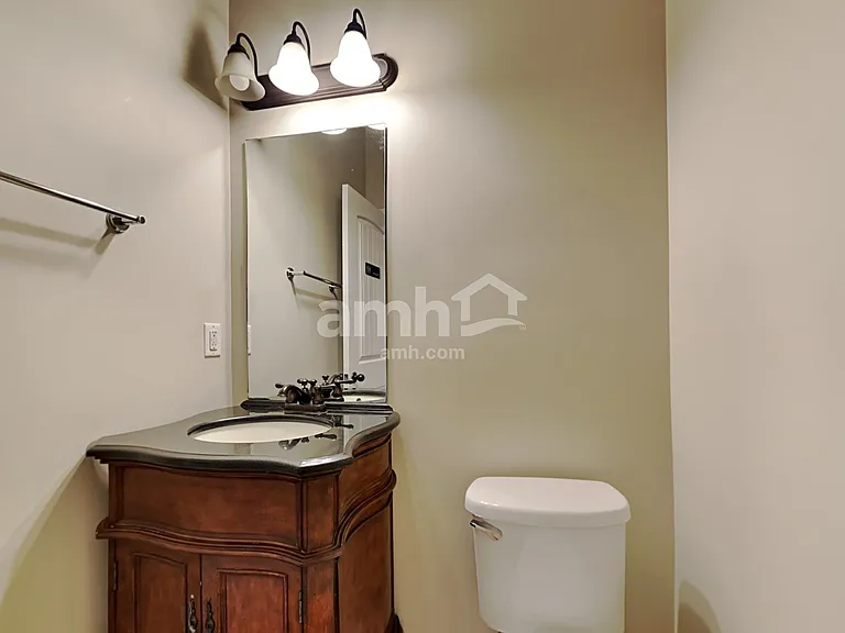 6900 Lagrange Grove Dr — Photo 7