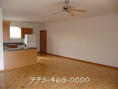 3rd image of 387 Alles St Unit 5