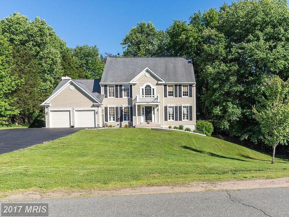 1st image of 4114 Amelia Dr