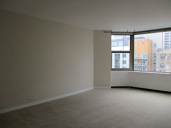2nd image of 535 N Michigan Ave APT 2805
