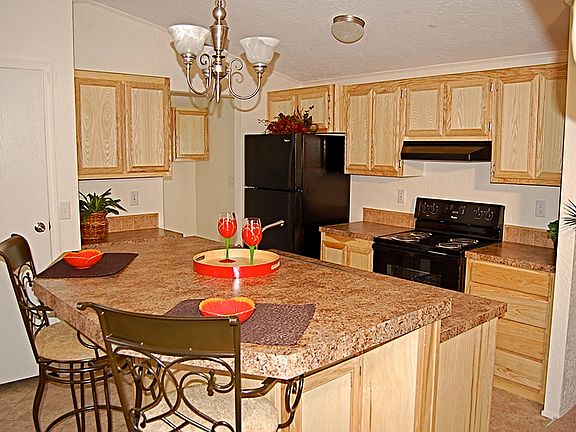5th image of 1440 W Plum St #172