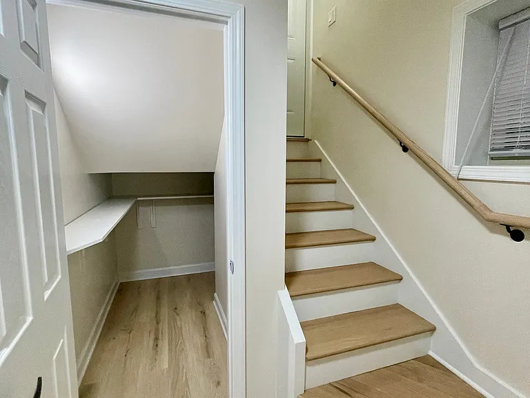 4845 N Kostner Ave #B — Photo 12