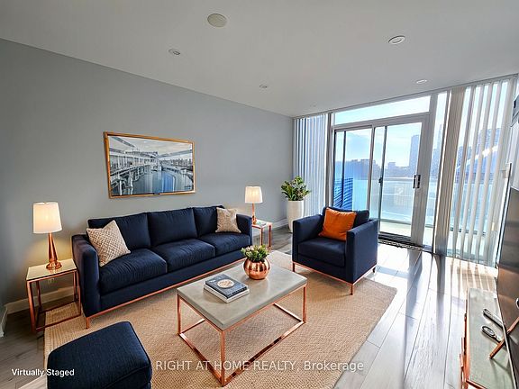4th image of 51 Lower Simcoe St Unit 1911