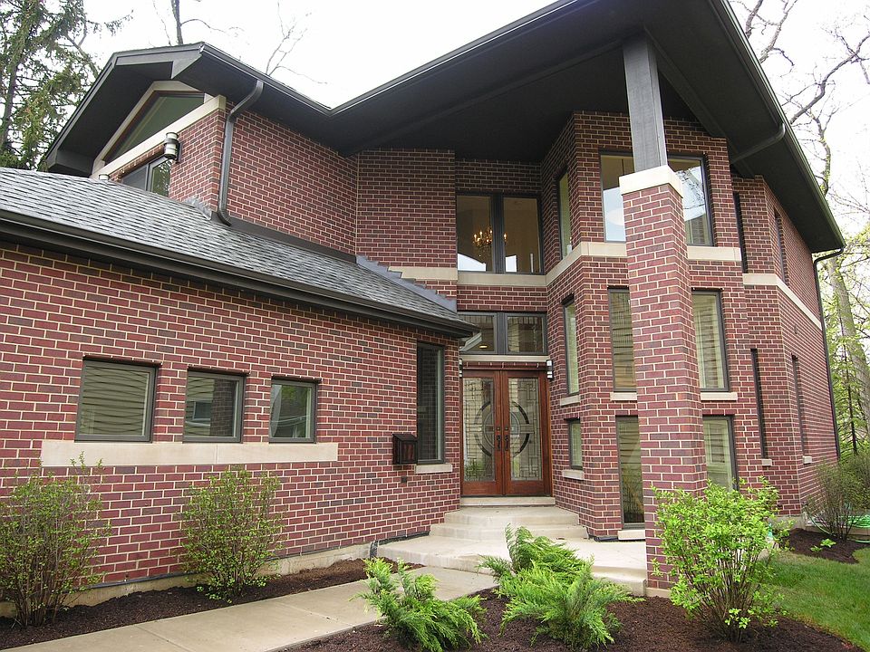 1st image of 756 Dean Ave