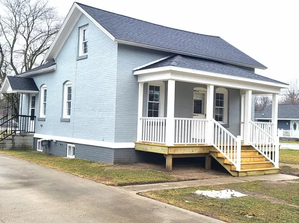 869 E Main St, Sebewaing, MI 48759