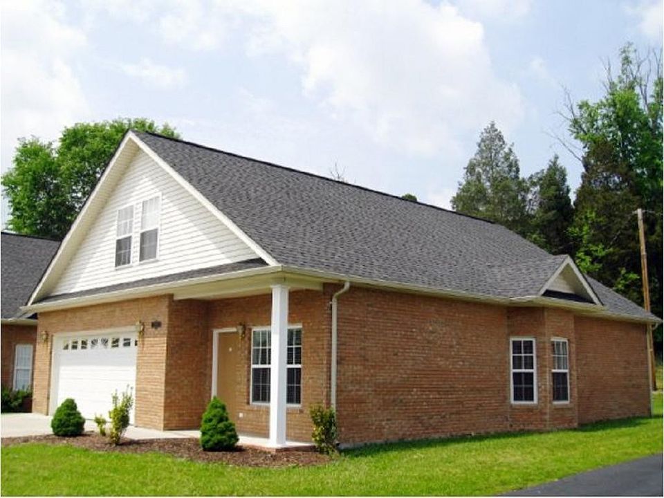 1st image of 2513 Cloister Ln