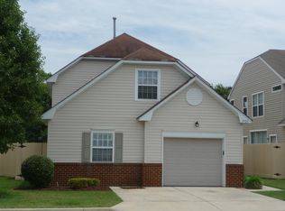 2929 Big Bend Dr, Chesapeake, VA 23321