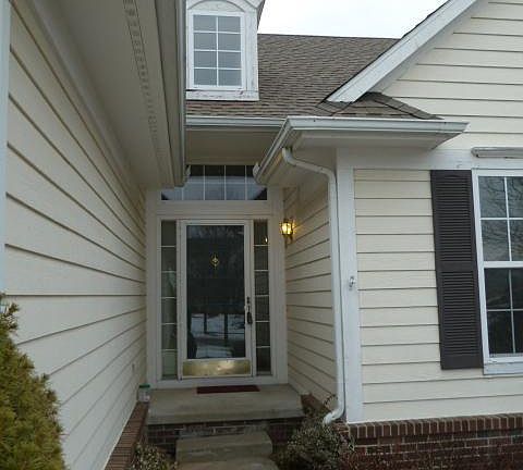 5th image of 4852 Hillway Ct