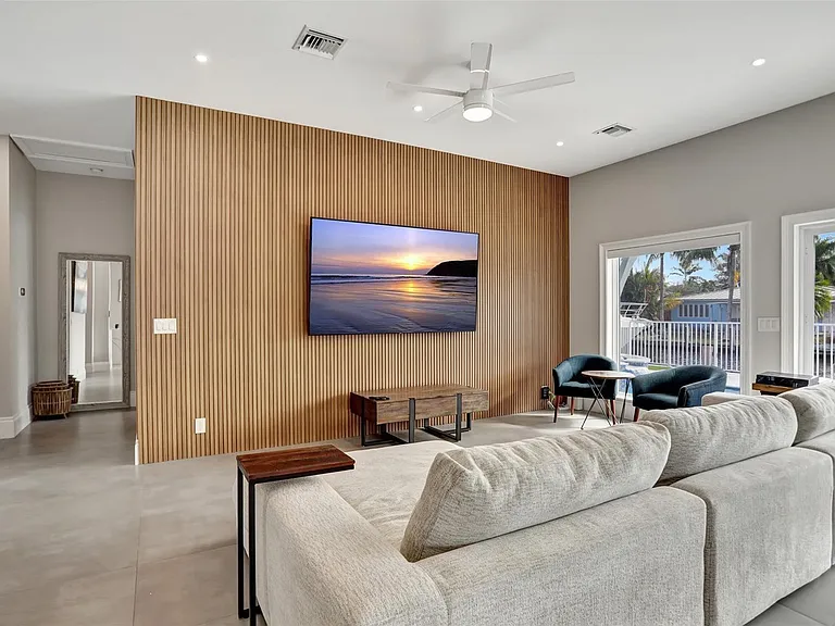 1304 Mandarin Isle — Photo 9