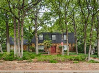 4165 Shady Valley Dr, Arlington, TX 76013