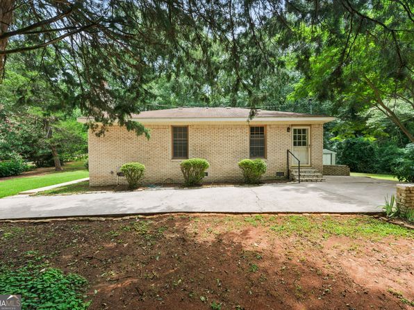 8 Thompson Ln, Thomaston, GA 30286