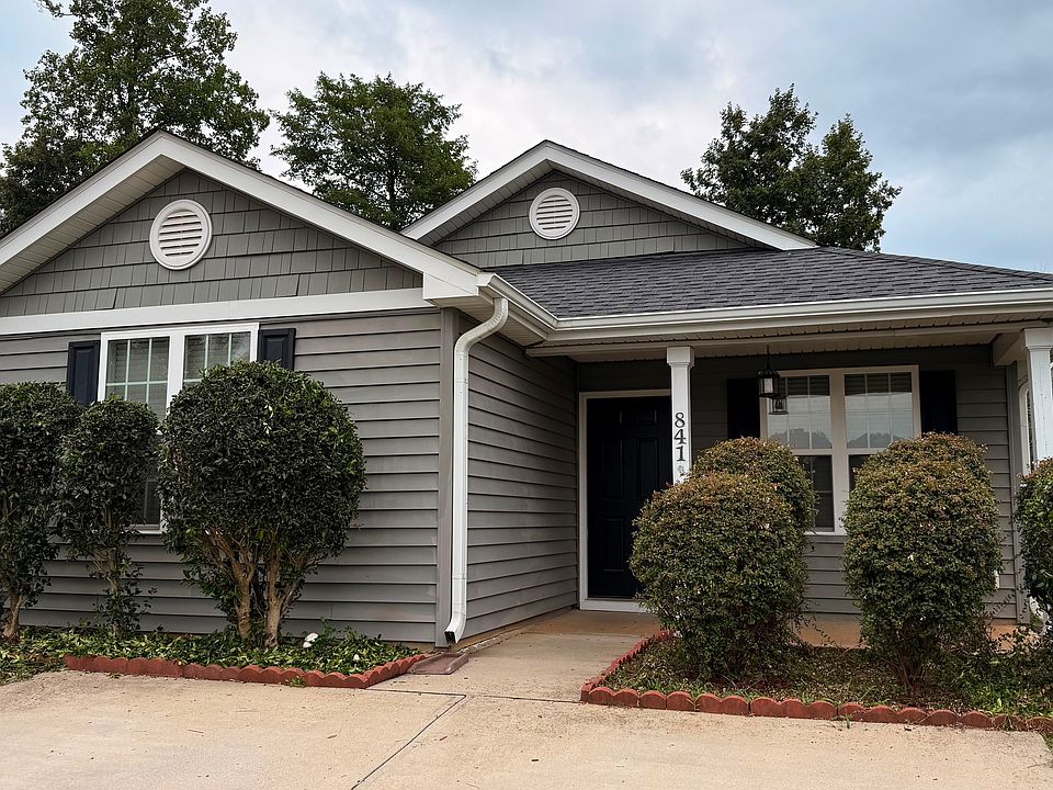 1st image of 841 Skinner Dr