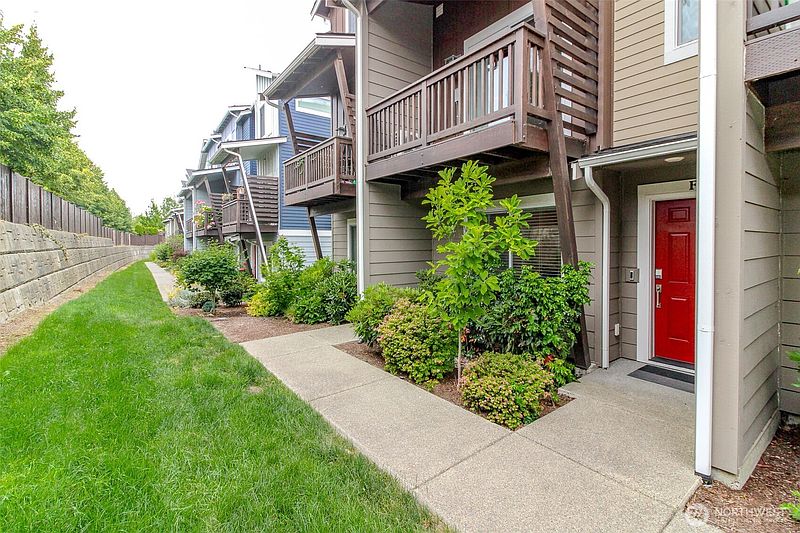 3rd image of 17417 118th Ave CT E #F