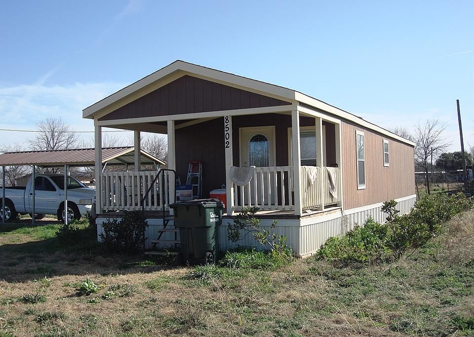 1st image of 8502 Zinnia Ave