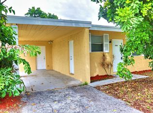 1061 Highland Rd, Lake Worth, FL 33462