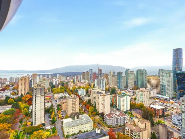 1033 Nelson St #2807, Vancouver, BC V6E 0E5