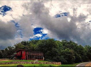 4 Cotton Rd, Lake Ozark, MO 65049