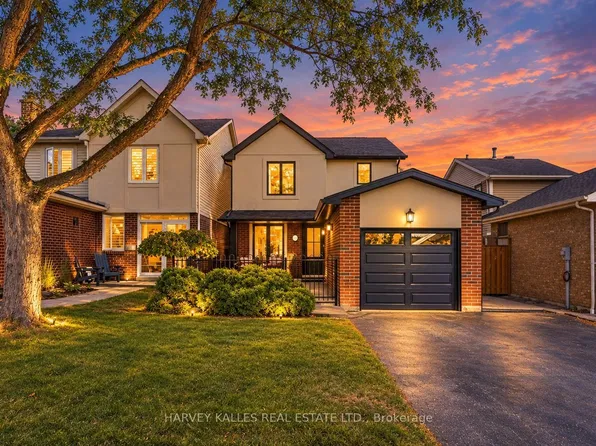 4181 Stonemason Cres, Mississauga, ON L5L 2Z6