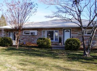 108 E Louis Ave, Monterey, TN 38574
