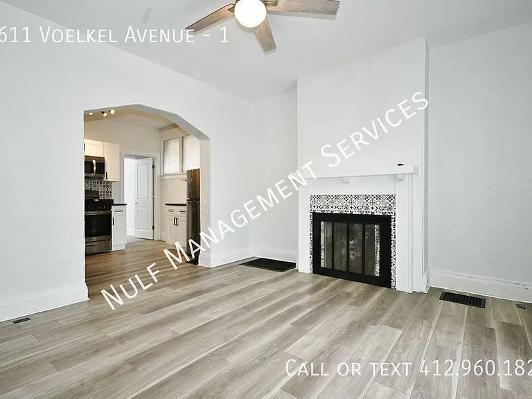 2611 Voelkel Ave #1 — Photo 3