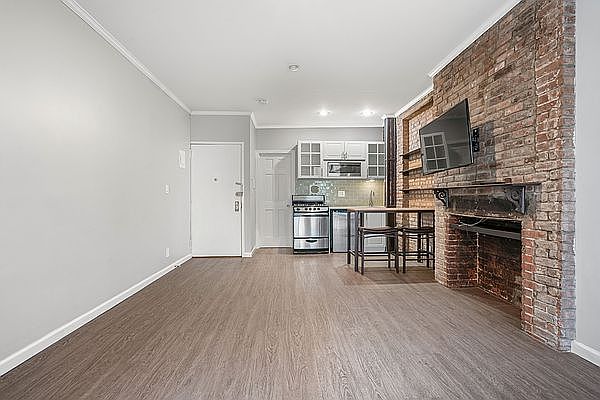 1st image of 445 W 36th St APT 7