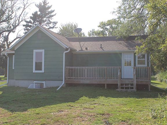 5th image of 209 1st St
