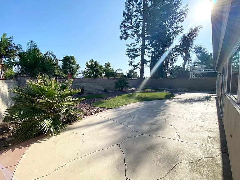 6009 E La Paz Cir — Photo 17