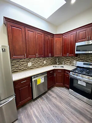 Rented by Mirador Real Estate | media 8