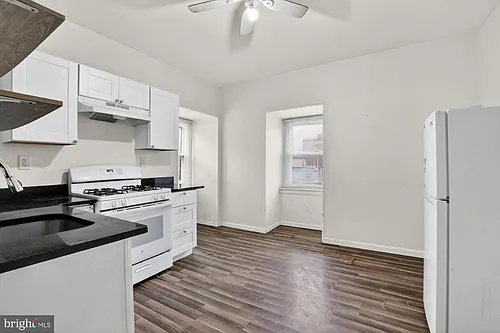 129 W Susquehanna Ave Photo 1