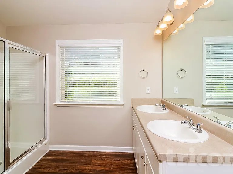 230 Margrave Dr — Photo 9