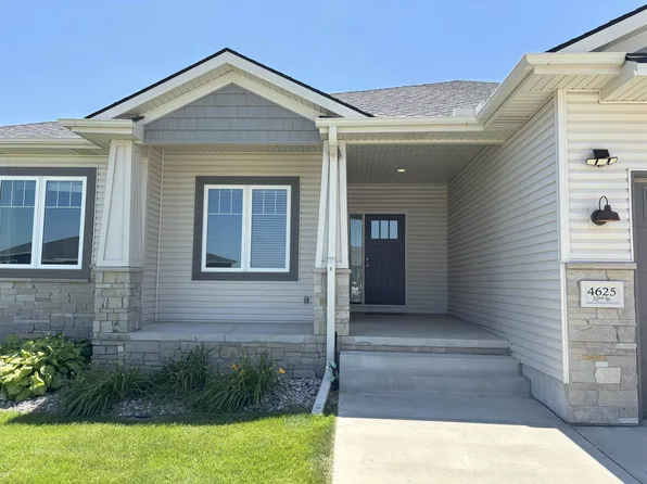 4625 32nd St, Columbus, NE 68601