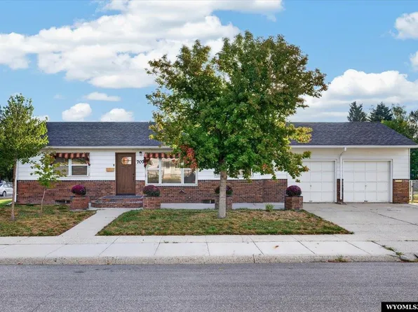 707 S Huber Dr, Casper, WY 82609