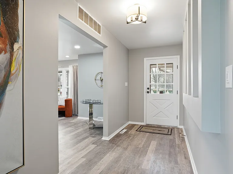 1865 W 64th Pl — Photo 7